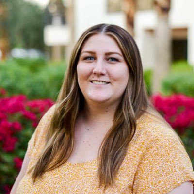 MakenzieJamias's profile picture. Working on @jamiascreative with 
@joshuajamias