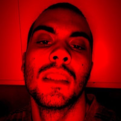 anxeloties's profile picture. 