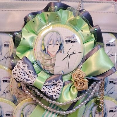 ふたば ハンドメイドロゼット Ar Twitter 75mm缶バッジ用のオーダーを受けてロゼット作成中 ベースができると なんだかワクワクしちゃいます ここから飾り付けスタートです ハンドメイド ハンドメイドロゼット ヒプマイ手芸部 ちなみに オーダーは乱数用では ふたば ハンドメイドロゼット Ar Twitter 75mm缶バッジ用のオーダーを受けてロゼット作成中 ベースができると なんだかワクワクしちゃいます ここから飾り付けスタートです ハンドメイド ハンドメイドロゼット ヒプマイ手芸部 ちなみに オーダーは乱数用では