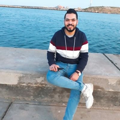 studied architectural engineering at M.E.T .......📐📏🏡Architect at Remal 👷