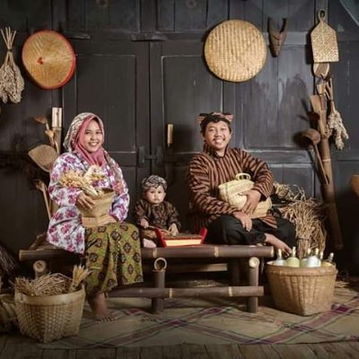 Normalamila's profile picture. Hanya ada satu di Dunia :D