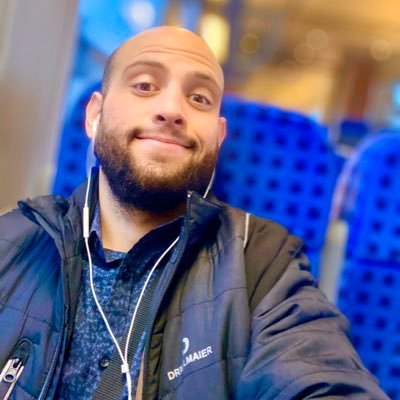 Mohamad37253375's profile picture. Humorvoller Mensch