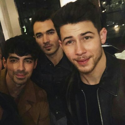 posting daily pics of the wonderful men that are nick, joe, and kevin jonas. 💝📷 credit goes to owners! x