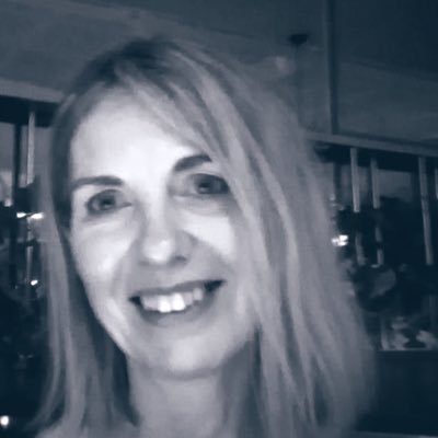 Languages teacher, love of all things linguistic and cultural/ Paul Weller fan (for 39 yrs!!) married and mum to two beautiful people. Lathums fan.