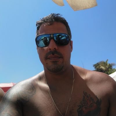 Rodrigo29038316's profile picture. Muito romântico