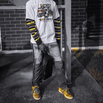 TTVFettiBad's profile picture. 8k+ FN wins https://t.co/w68dqwDwiB