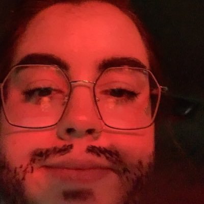 this whole account will be filled with word vomit, sadness, Harry Styles, nonsense, horniness, embarrassment, attention seeking, and a bunch of crap