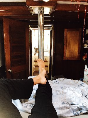 miamialife1's profile picture. deli kızım uyan,biber gazını önce kendinde deneyeceksin,taşlar,istikrarsız istikrarsızlıklarım tutarsız tutarsızlıklarım var,hayat çok garip vapurlar filan..