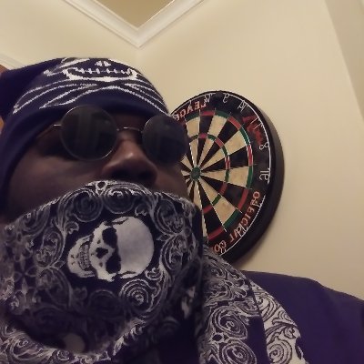 Grumpy old guy who enjoys Reading, Jerky, Gaming, Darts, Poker and Horror related stuff. I'm somewhat of a variety streamer myself.
https://t.co/CtRE2m3cUy