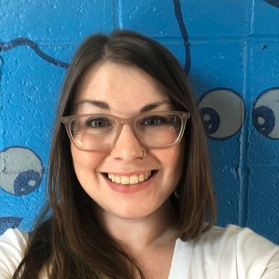 Vinyl collector. Experience Designer. Fueled by cold/craft brews. Opinions are my own. She/her.
