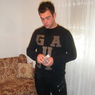 mekaadrian's profile picture. 