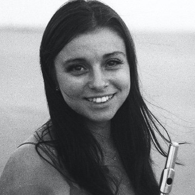 Flute player and music educator 🎶Wife to Sal, Twin mum to Elle Louise 👶🏻 and Benjamin 👶🏻 Living in Dubai and travelling the world