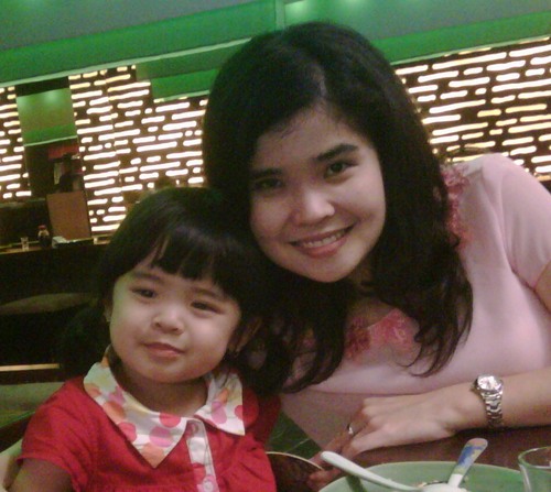 DrKlara's profile picture. Pediatrician. Nutrition & Metabolic Disease Division, Child Health Department, FKUI/RSCM. Mother of 1.