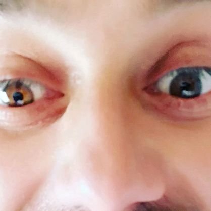 Karlos8812's profile picture. 😘