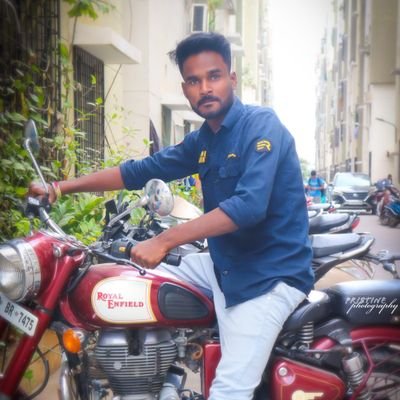 Nareshbujgouni2's profile picture. believer🔥