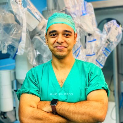 Associate Professor Urology SIUT - Half Professor Full Human #Robotics #MIS  #Endourology #Stone #oncology #Gadgets Amateur Photographer & Vlogger Views my own