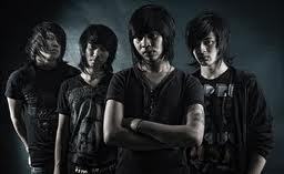 veilzz's profile picture. menyengakan bersama sama