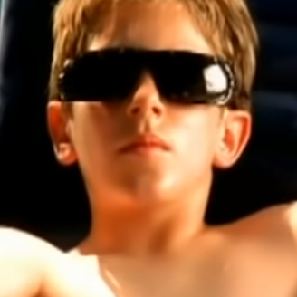 dizzaaaaayuuum's profile picture. your mom could use a guy like me