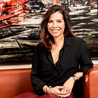Automobilista, Design Junkie, Speed Freak, Music Lover, refined rebel, world traveler and proud mom. I follow my heart, but take my brain with me.