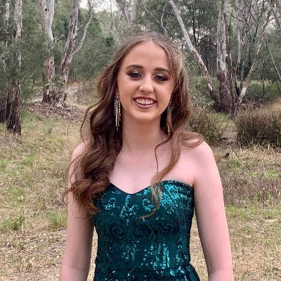 ZaraWicks's profile picture. 💭