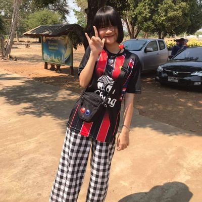 Ciizezphr3's profile picture. ALONE🖤🐼