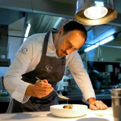 Chef ⭐️⭐️ au Guide Michelin à Narbonne
#Chef #Michelin #GaultetMillau #Restaurant #LaTableSaintCrescent #Narbonne #Aude