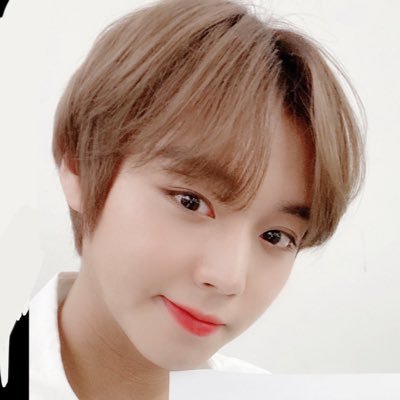 박지훈의 문오버 🐰 🌙