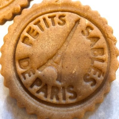 juliemejat's profile picture. professionnelle marketing et communication industrie du vin • étudiante UQAM • maman: 3 enfants • conciliation travail, famille • transition vers zéro déchet