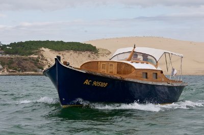 La meilleure façon de visiter le Bassin d'Arcachon !!
La pinasse traditionnelle.