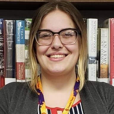 MCPL Children's Librarian at @fontanalib. Earned an MLIS from @SyracuseU in June 2019. She/Her/Hers