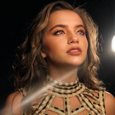 isabelamerced Profile Picture