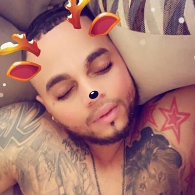 DavisSmove's profile picture. Just a guy searching for the love of his life