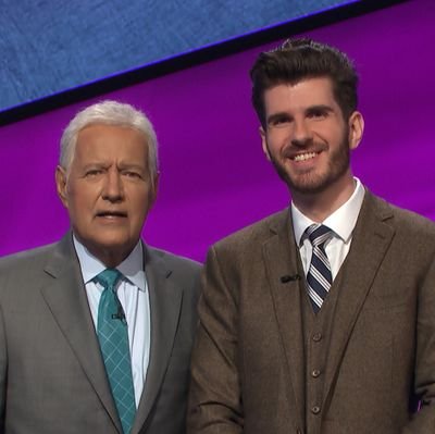 @Jeopardy champ,
Adam Scott lookalike,
R∪L≠E, views own,
#scicomm