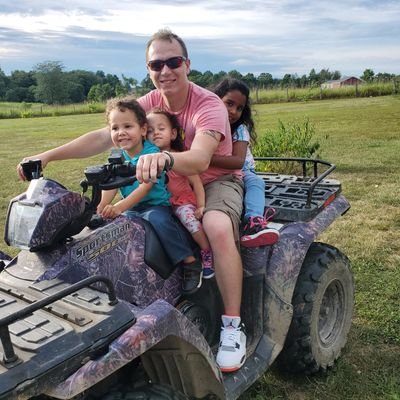 ComsMan2011's profile picture. Just a passionate gamer disguised as a US soldier trying to make a name for himself in this digital world.
Partnered With @FadeGrips