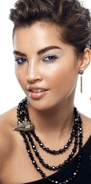 http://t.co/jIrkglgorF This is the company that not only brings beauty to doors, but also opens them.