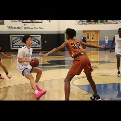 6'2 Guard | Class of 2023 | 4.26 GPA #DPP Instagram; isiaac_boykin