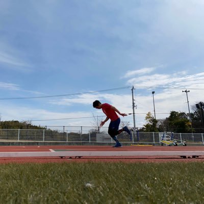 関西の大学/T&F/清掃員スプリンター(基本は400m)/虎党/Bs/公式ドッジボール/水泳/シーズン中はツイート&リツイート多めなのでご了承ください