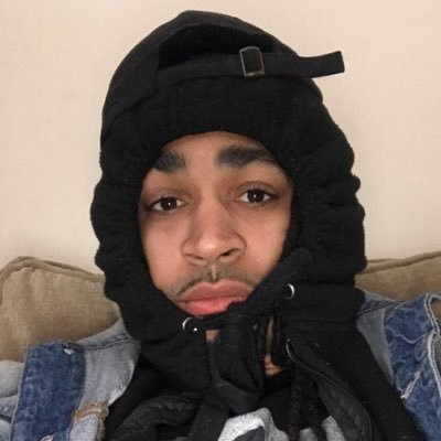 Kingskript007's profile picture. I'm too unique to critique! #Underdawgz   SoundCloud: King Skript