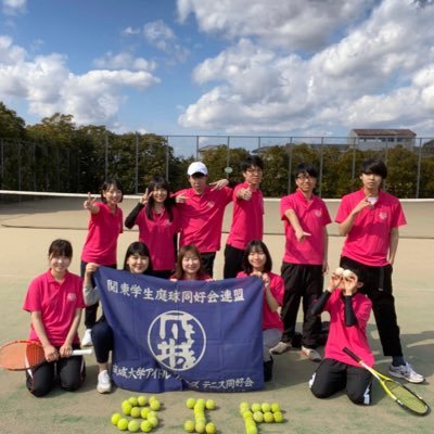 idlefellows's profile picture. 成城大学の公認テニスサークルです！今年で58年目、大学の中で一番歴史があるテニスサークルです！🎾ソフトテニスもやってます！フェローズの方、興味のある新入生、誰でも気軽にフォローしてください！DMにて質問等も受け付けてます！#春から成城