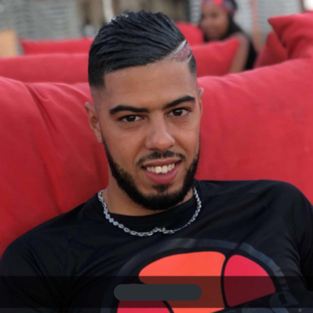 zaak_stleu's profile picture. 👻zaak-stleu👻