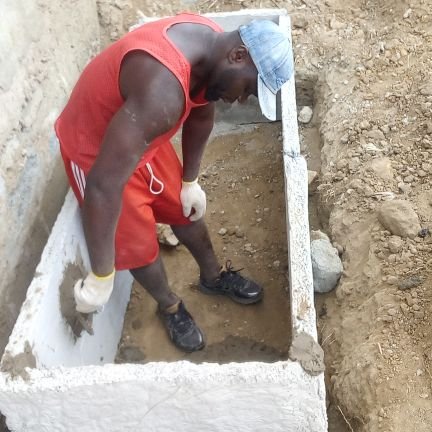 olebunnechinedu's profile picture. toilet guru