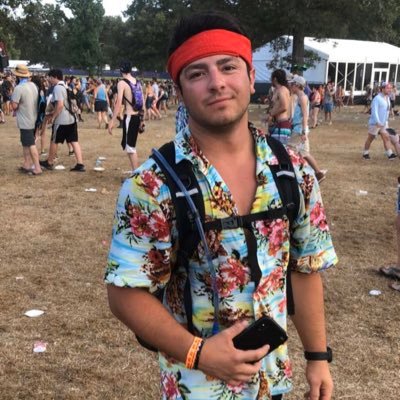 apbravo94's profile picture. 