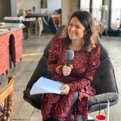 Journaliste, productrice de podcasts & de vidéos. Directrice du MBA de Production Audiovisuelle à l’EFAP & mamouz sur insta😜