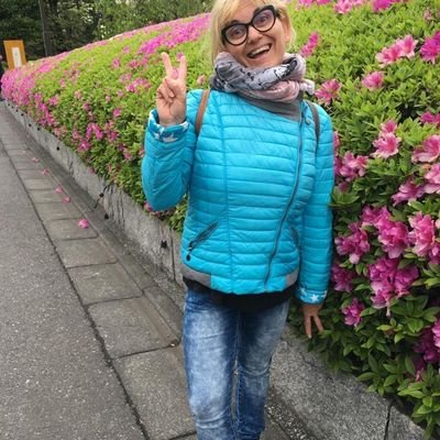 Ivana53814679's profile picture. 