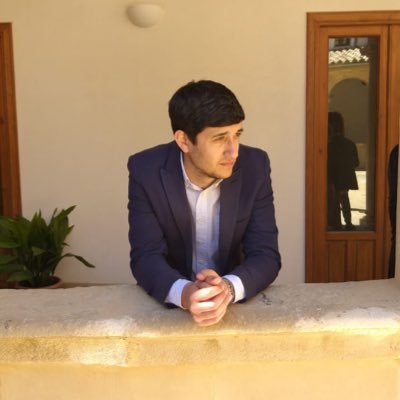 piensa siempre por encima de tus posibilidades, así progresarás.