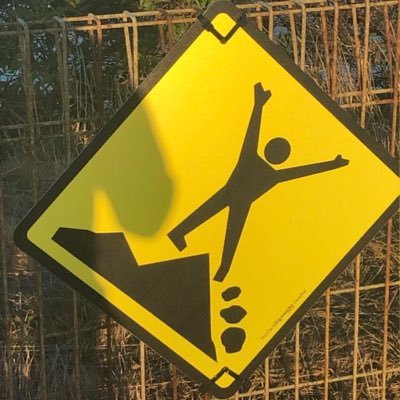 AnnaWood8's profile picture. 