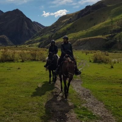 ZayedaIh's profile picture. 