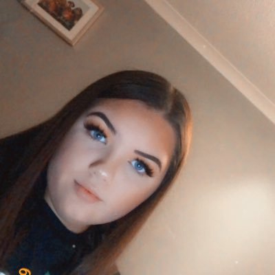 ellie80540933's profile picture. 