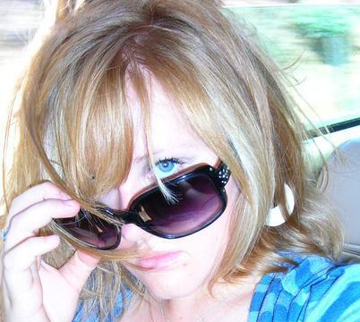 Hello everyone
Im a pretty lay back girl who likes to party I love to smoke weed  Im Jordan on hightimes. I hope you dont get offended by my pics.
thank you