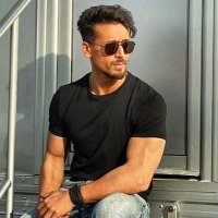 TigerShroff FC (@tigershroff_fc) 's Twitter Profile